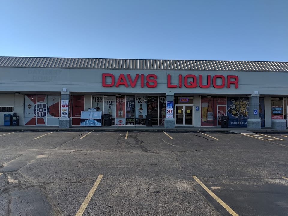 Carri Davis Liquor Outlet