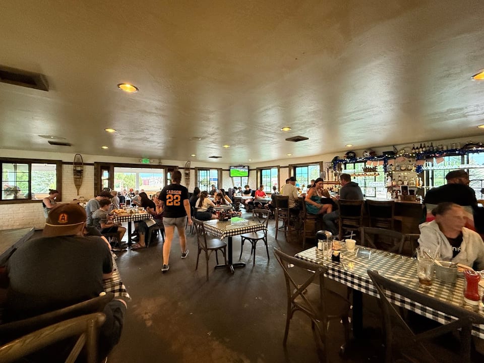 Pie Zans Pizzeria