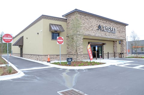 Shores Fine Wine & Spirits