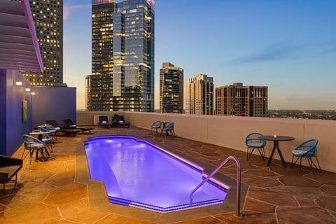 Magnolia Hotel