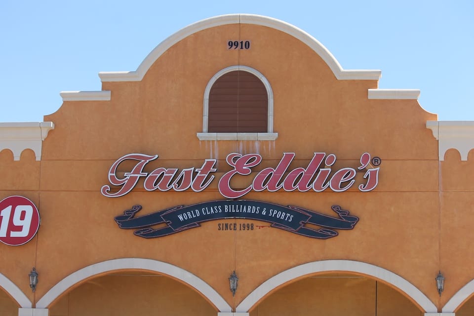 Fast Eddies Billiards & Saloon