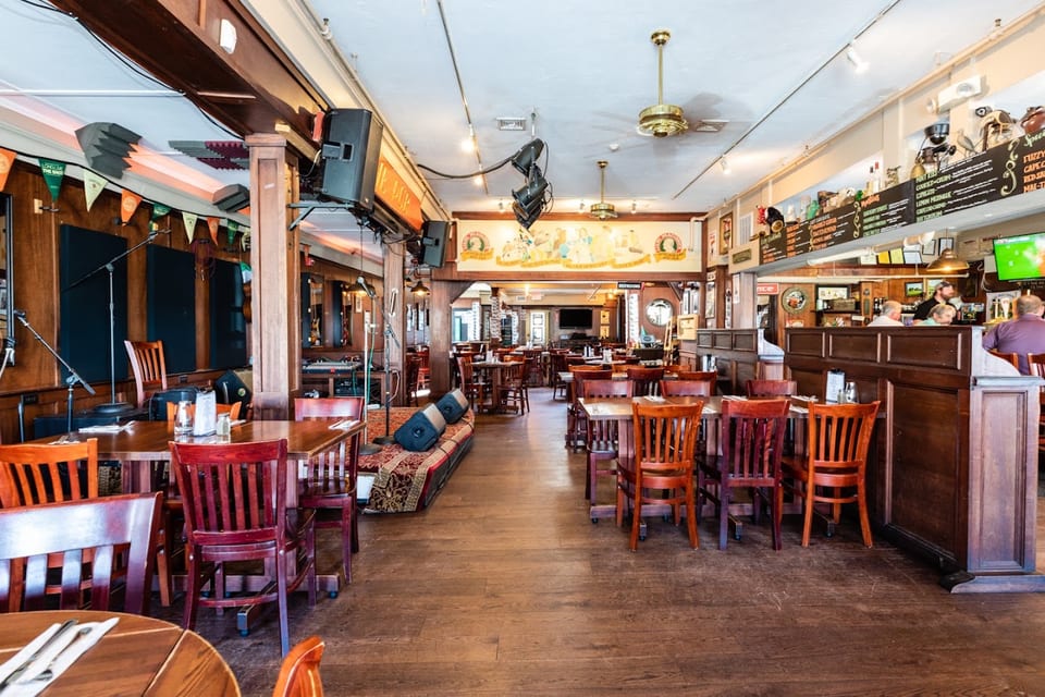 Liam Maguires Irish Pub