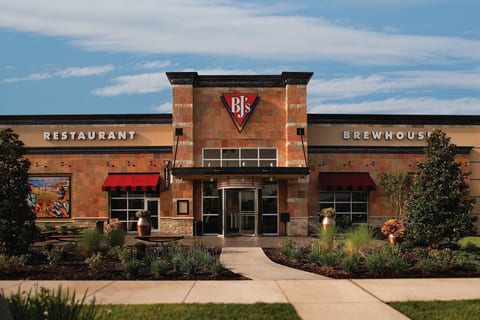 Bjs Restaurant & Brewhouse