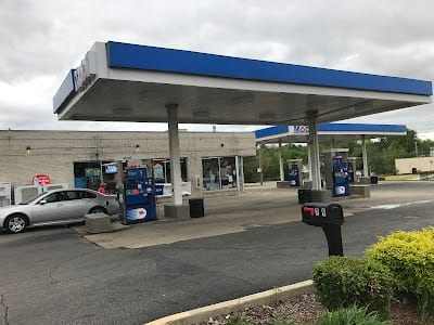 Lake Mills Mobil