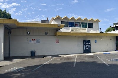 Gold Star Mart