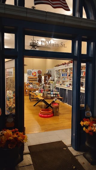 Box Mercantile Llc - Collinsville