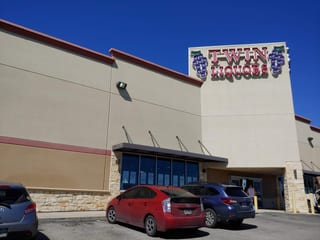 Twin Liquor