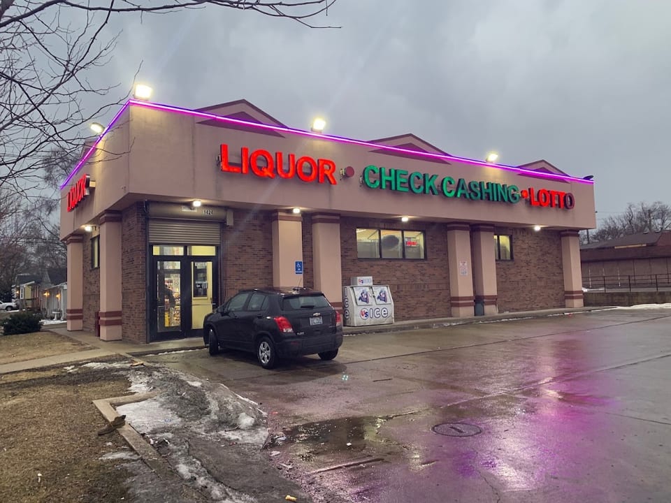 Lunch & Liquor