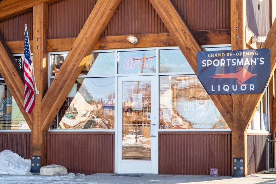 Sportsman Liquor