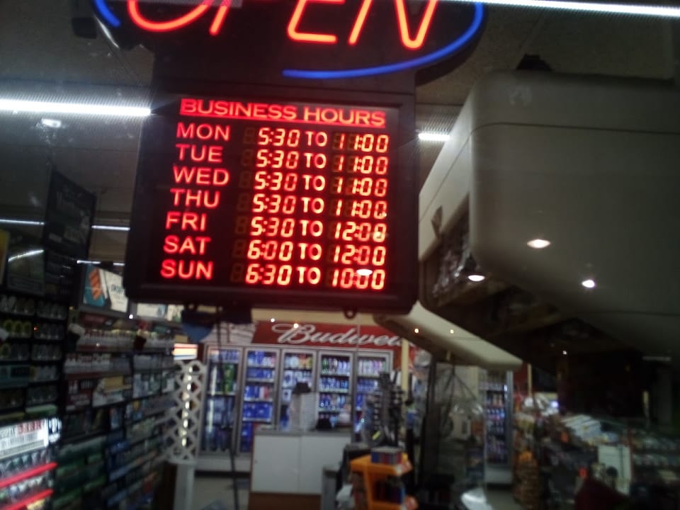 Ye Olde Grocery 7