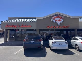 Smokeys Pit Stop
