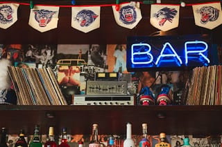 Schmittys Bar