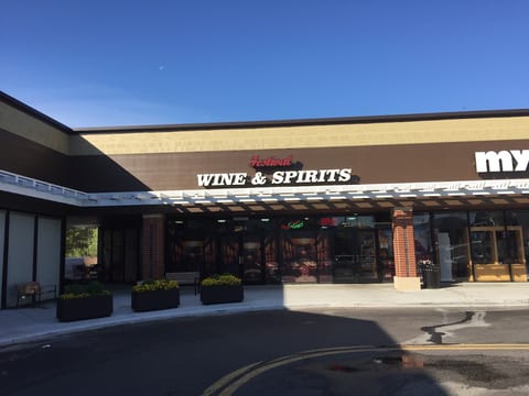 Festival Wine & Spirits