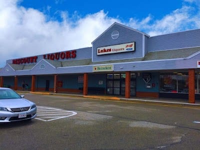 Lukes Liquors