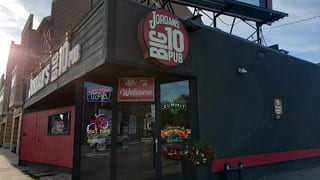 Jordans Big Ten Pub