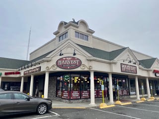 Harvest Wine & Spirits
