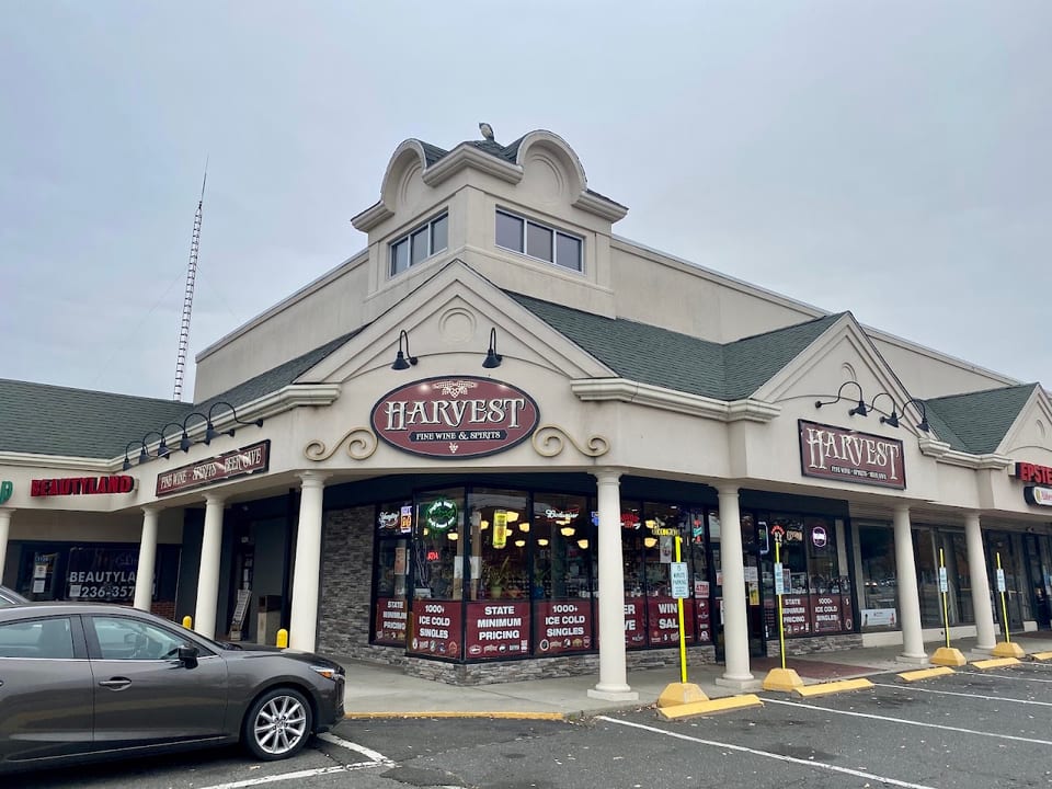 Harvest Wine & Spirits