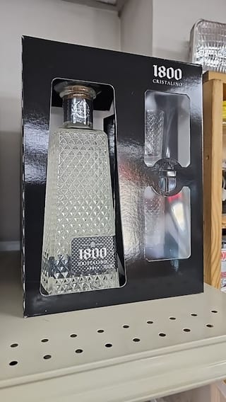 Vineland Liquors