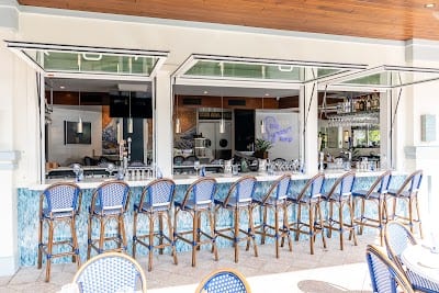 The Syren Oyster & Cocktail Bar