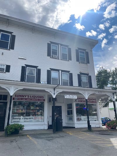 Sunnys Liquor Store