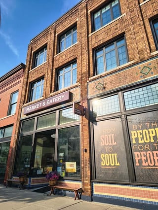 Uproot Market & Eatery