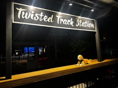 Twisted Track Station