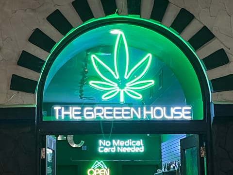 Greeen House Duval