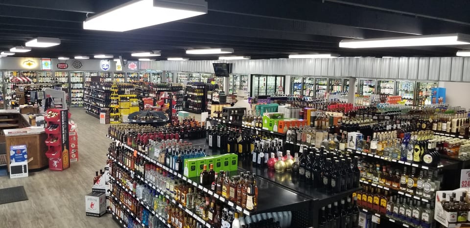 Lakeside Liquor McPherson