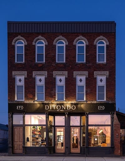 Di Tondo Tavern