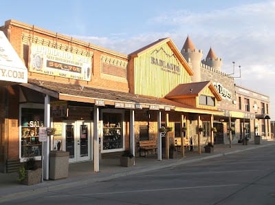 Badlands Saloon & Grille