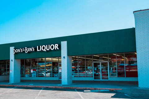 Dons & Bens Liquor Barn