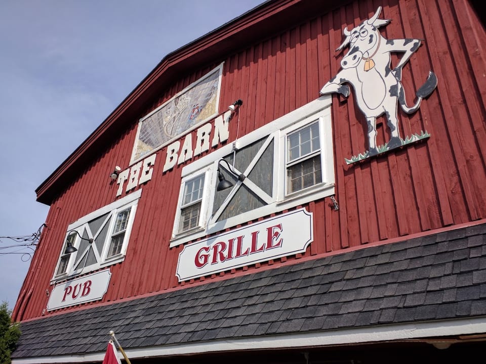 Barn Pub & Grill
