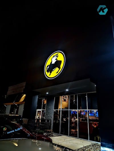 Buffalo Wild Wings Gril #3301