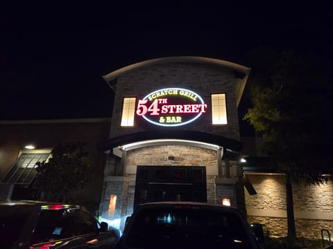 54th Street Scratch Grill & Bar