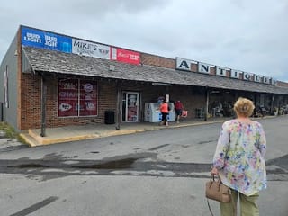 Mikes Liquor Store