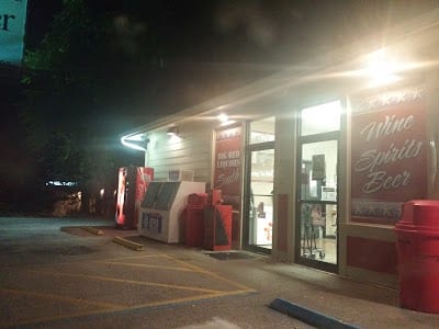 Big Red Liquors #0003