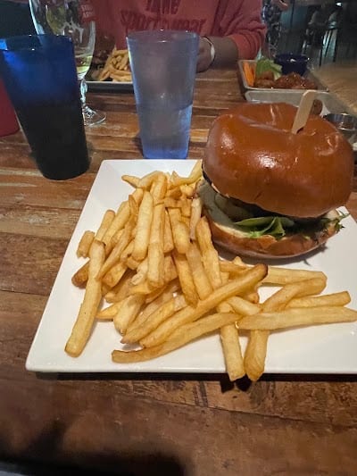 All Star Bar & Grill