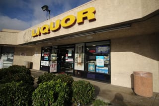 Seaport Liquor & Mart