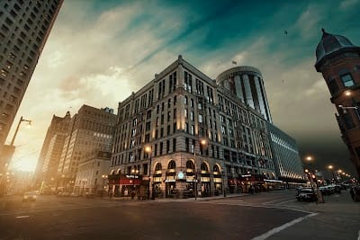 Pfister Hotel