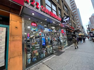 A & Z Convenience & Smoke Shop