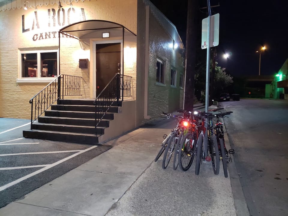 La Roca Bar & Restaurante