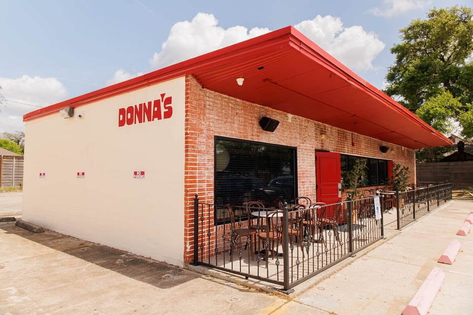 Donnas