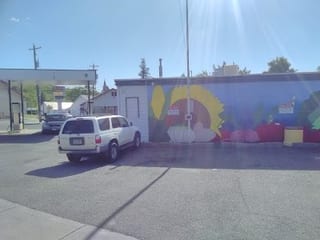 Dollars Corner Market