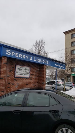 Sperrys Liquors