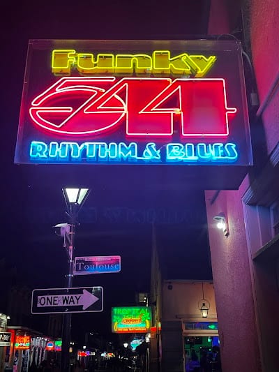 Funky 544