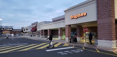 Giant Food Store