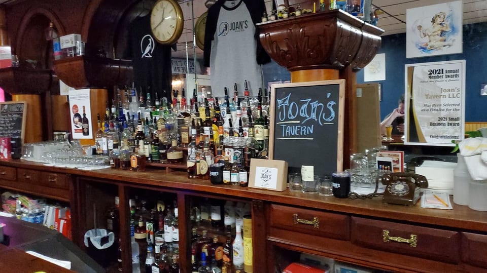 Joans Tavern