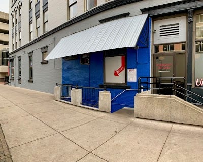Zeller Party Store
