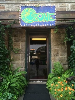 Ozone Pizza Pub
