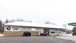 Aurora Liquor